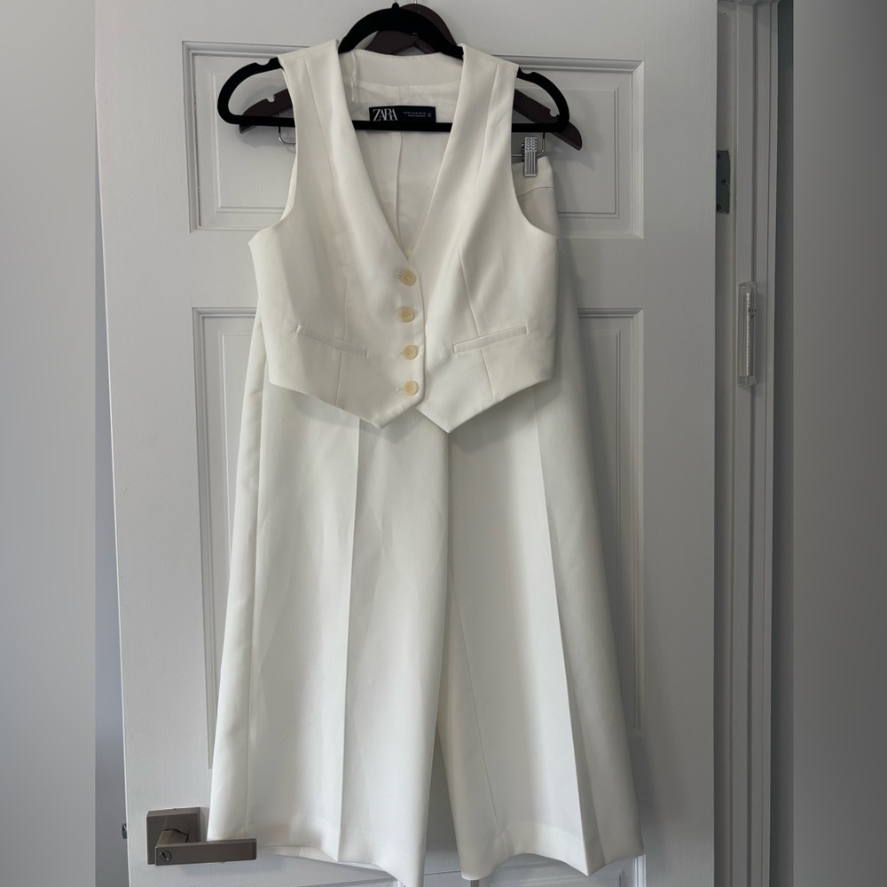 Zara Cream Sleeveless Dress with Buttoned Vest